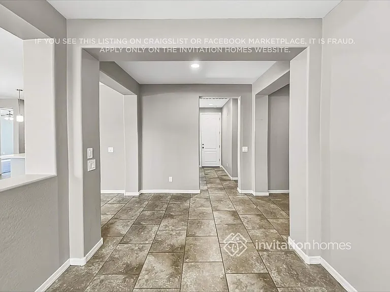 19018 W Yucatan Dr — Photo 8