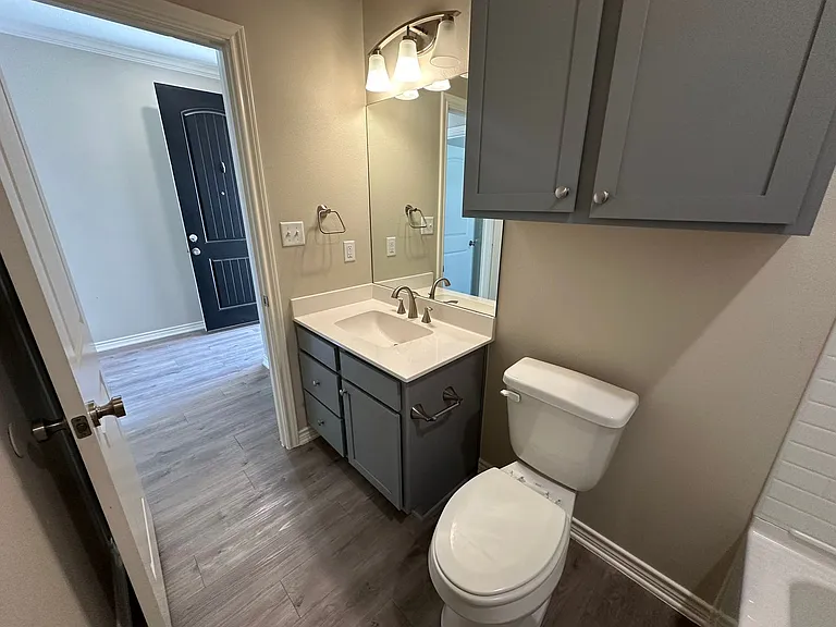2672 Barbee Rd — Photo 7