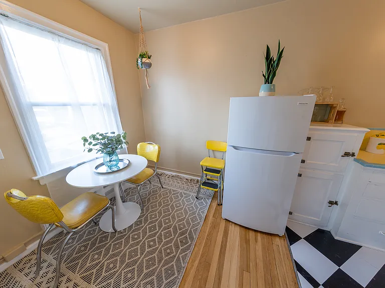 The Marwood Apartments — Photo 17