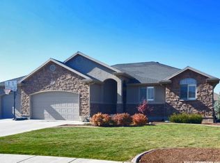 719 N 2525 W, Layton, UT 84041