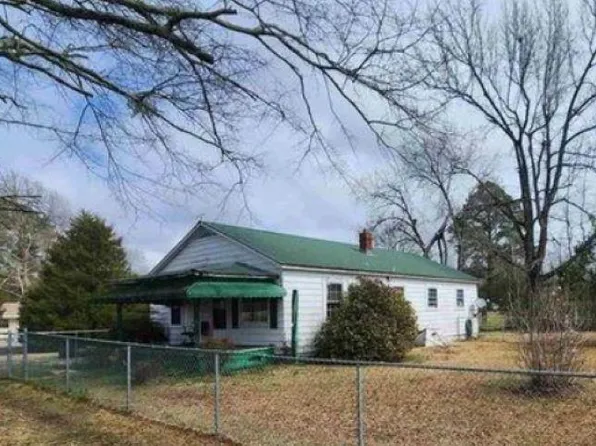 310 E Railroad Ave NE, Hanceville, AL 35077