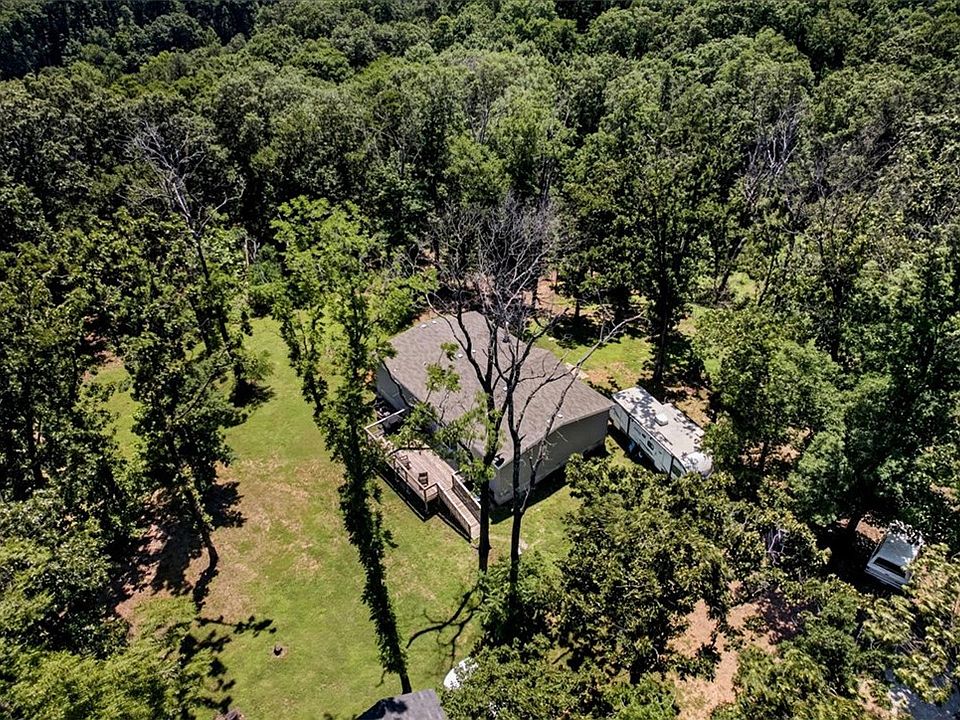 1st image of 21722 Sibley Rd