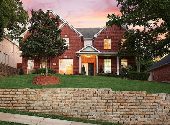2nd image of 3585 Boxwood Dr