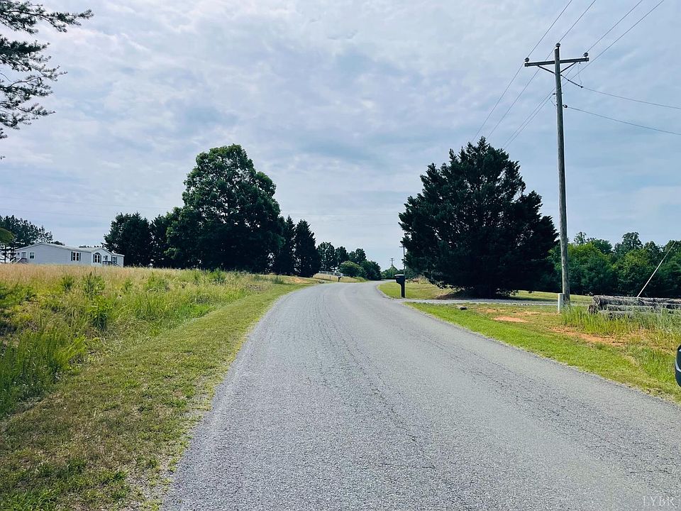 2nd image of 19 Easome Rd #19