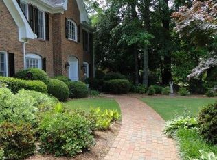 1418 Mile Post Dr, Dunwoody, GA 30338