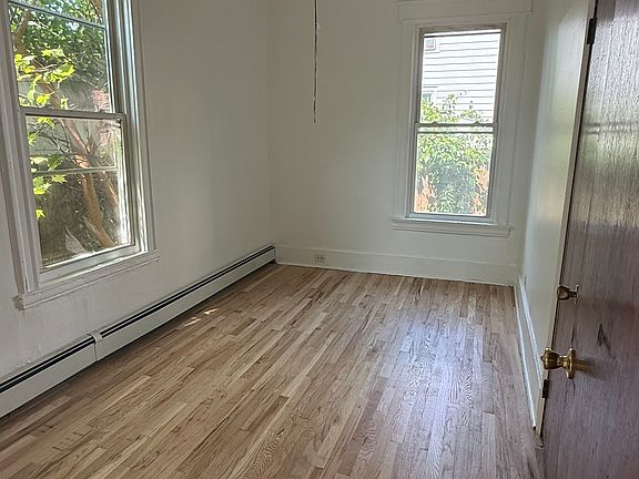 4th image of 1073 Madison Ave #1