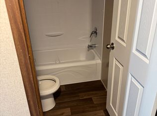 4 Evergreen Acres Rd, Candler, NC 28715