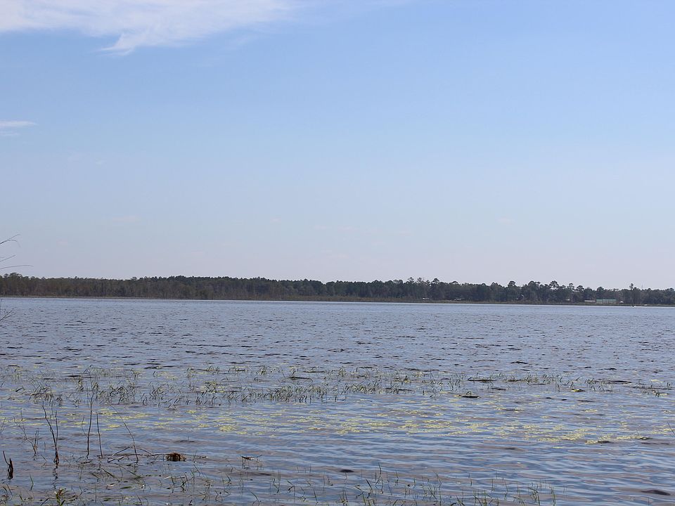 1st image of Hicks Lake Ln
