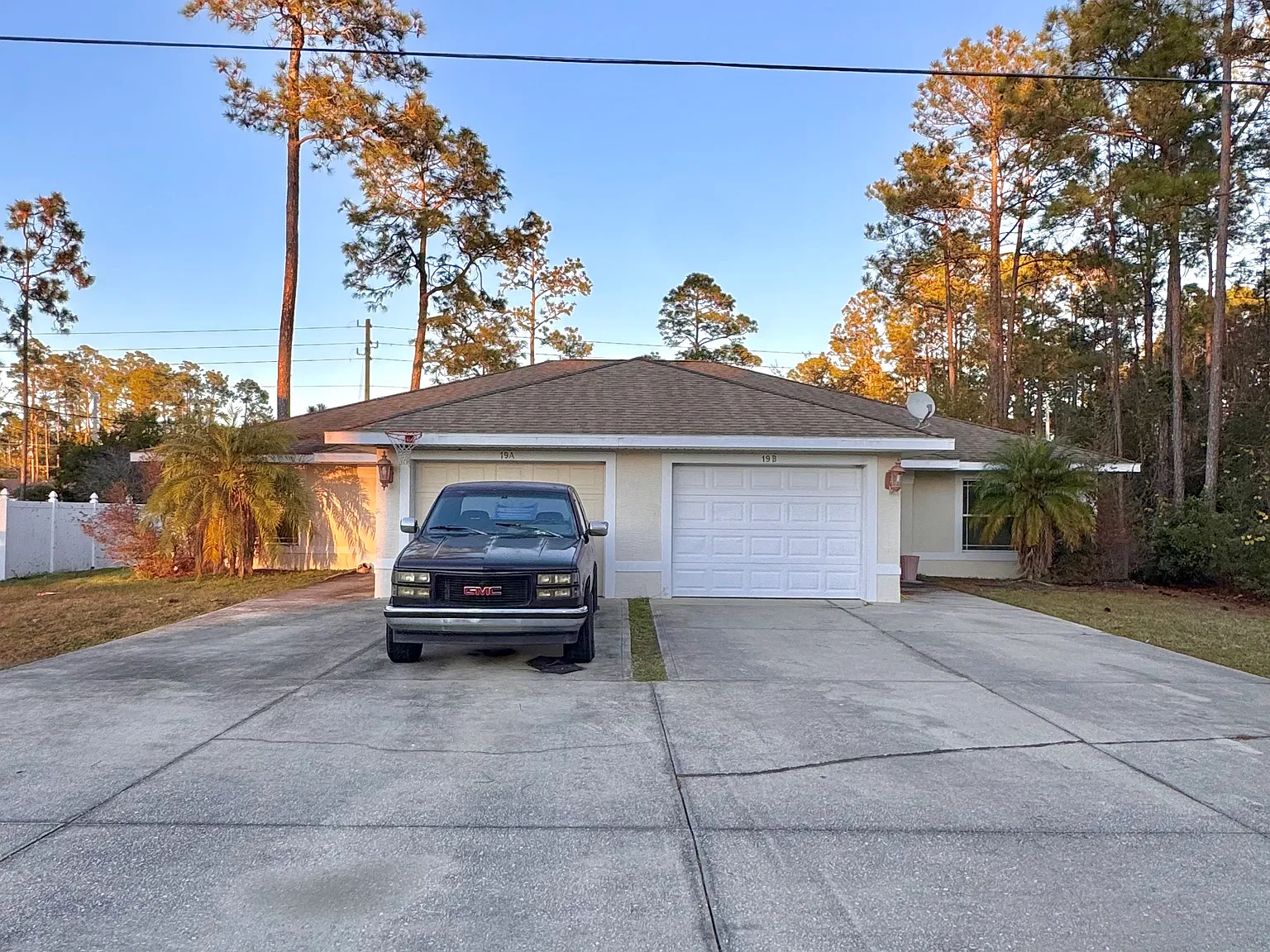 3 bed, $1,650 — Photo 1