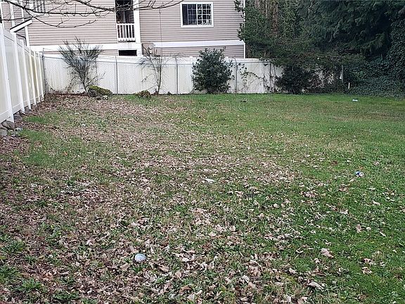 3rd image of 335 XX 18th Avenue S