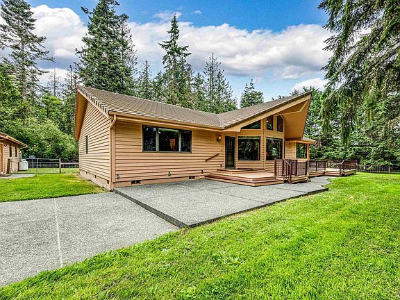 4th image of 2320 S Peaceful Meadow Ln