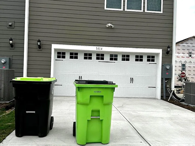 1414 Irving Hill Dr — Photo 19