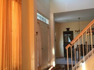 12 Leshyk Dr, Parlin, NJ 08859