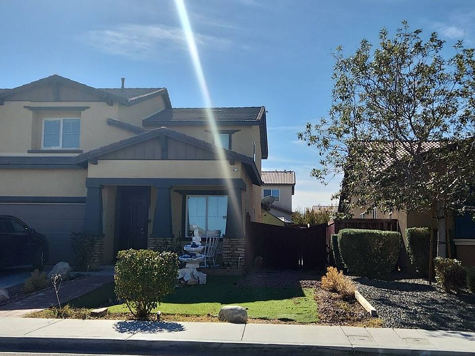 1st image of 11009 Sandalwood Ln