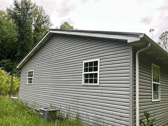 5th image of 83 Smith Branch Rd