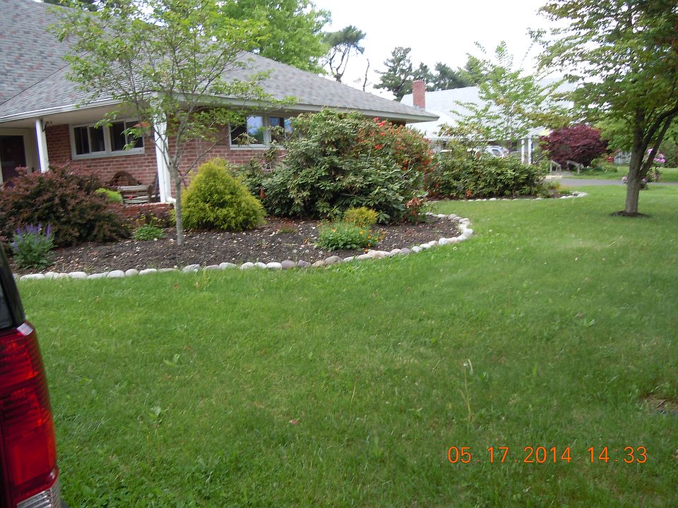 2nd image of 45 Four Leaf Rd