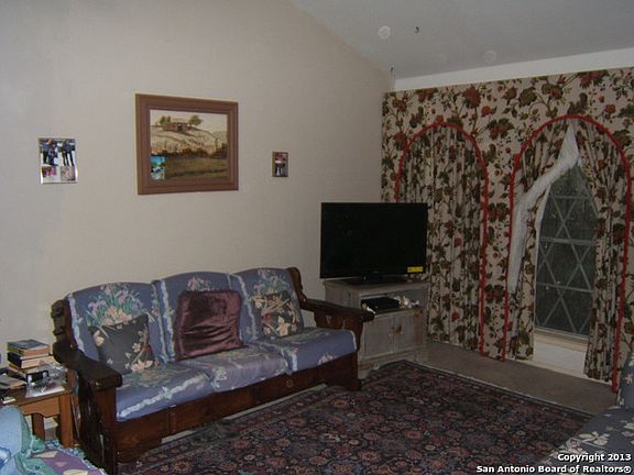 5th image of 5918 Fairgreen St