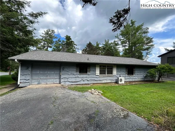 109 George Blagg Lane, Blowing Rock, NC 28605