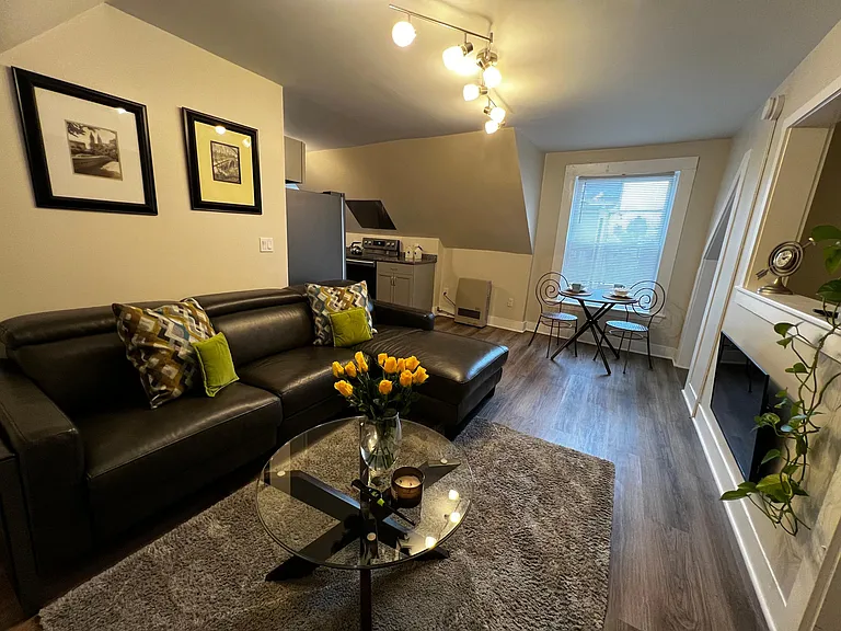 271 Spring St #6 — Photo 7