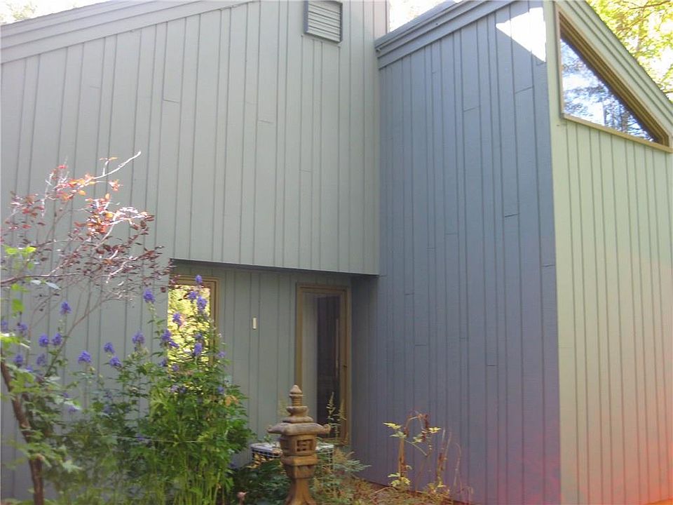 1st image of 20860 Barbara Ln