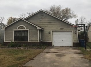 8528 Southridge Dr, Fort Smith, AR 72908