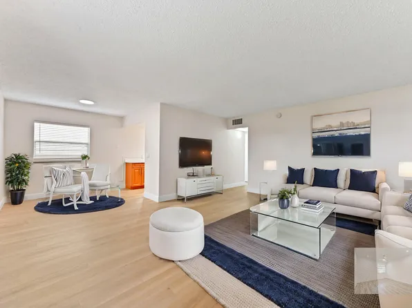 340 Saxony H, Delray Beach, FL 33446