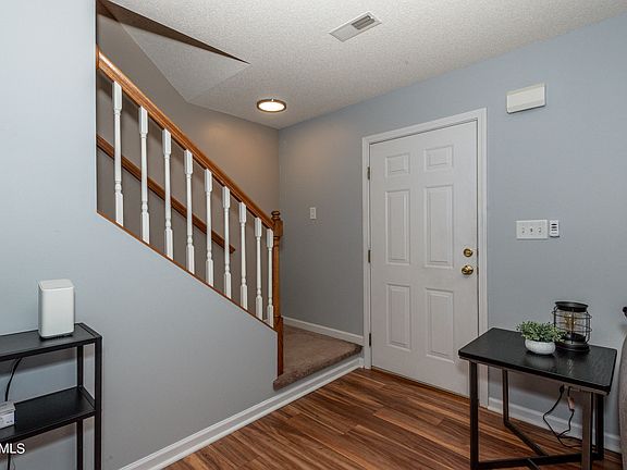3rd image of 4712 Scepter Way