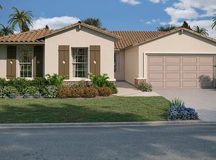 348 Adobe Estates Dr, Vista, CA 92083