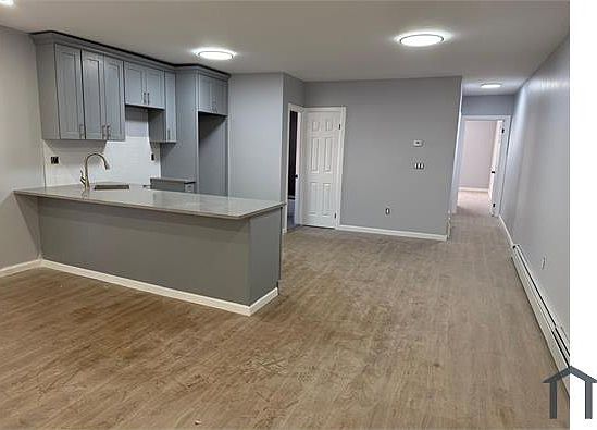 2nd image of 418 Beach 66th St #2DUPLEX