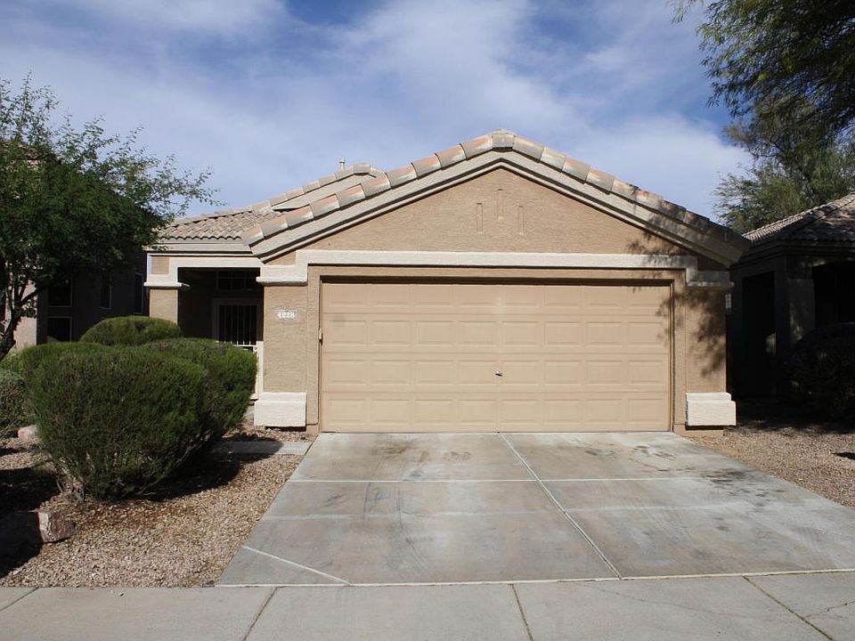 1st image of 4228 E Palo Brea Ln