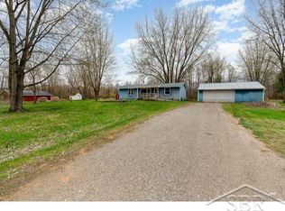 975 W Townline 16 Rd, Pinconning, MI 48650