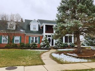 927 W Auglaize St, Wapakoneta, OH 45895