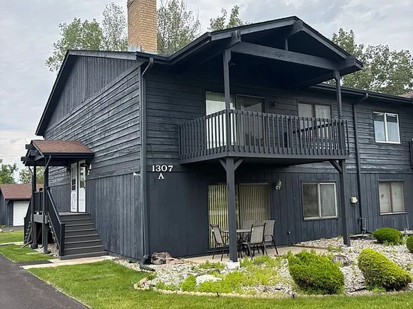 1307 Brookside Dr Unit A-2, Munster, IN 46321