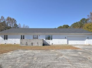 8815 Gullatt Rd, Palmetto, GA 30268