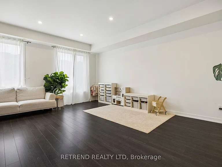 192 Salterton Cir — Photo 6