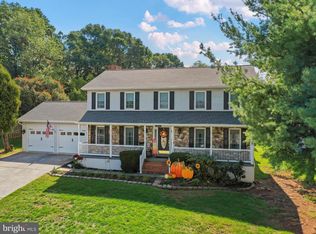 1055 Goodview Dr, Front Royal, VA 22630