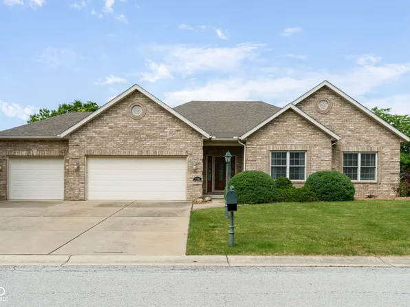 2205 Foxfire Ln, Kokomo, IN 46902