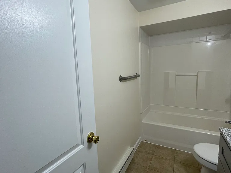 177 Crescent St — Photo 30