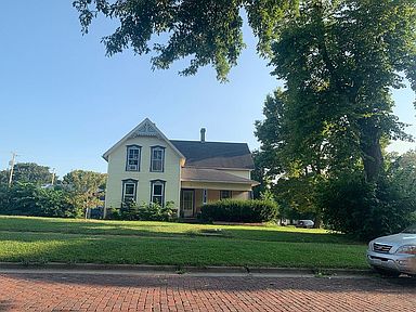 1401 Elm St Marysville Ks 66508 Zillow