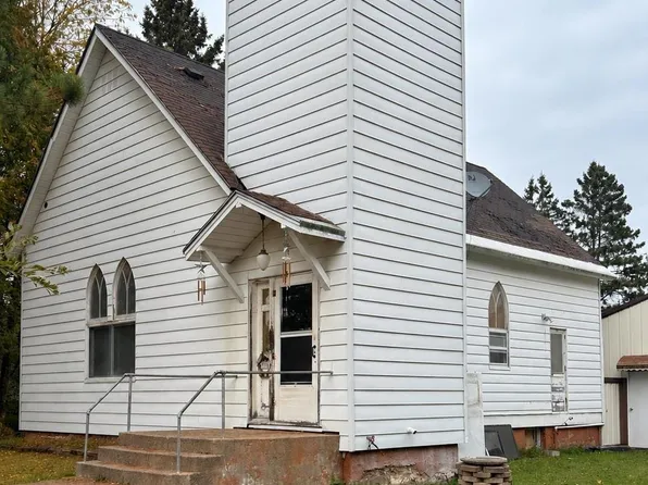 711 Tobin Ave, Channing, MI 49815
