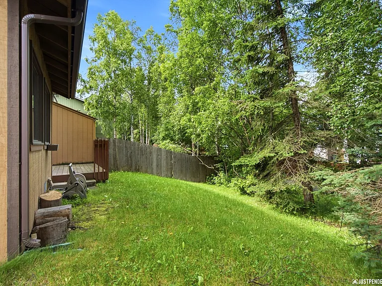 18625 S Lowrie Loop — Photo 23
