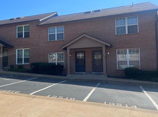 10510 Briston Ct, Saint Louis, MO 63114