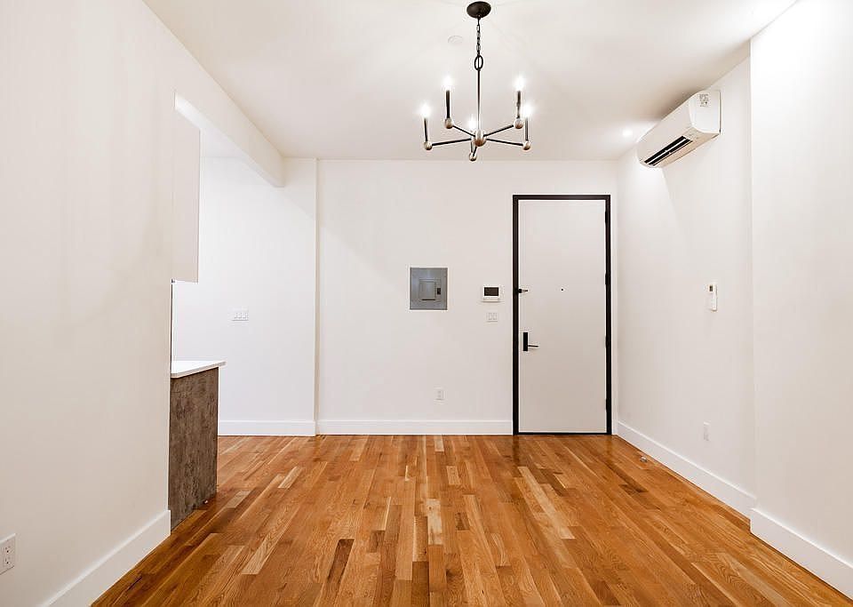 1st image of 1772 Bergen St Floor 3