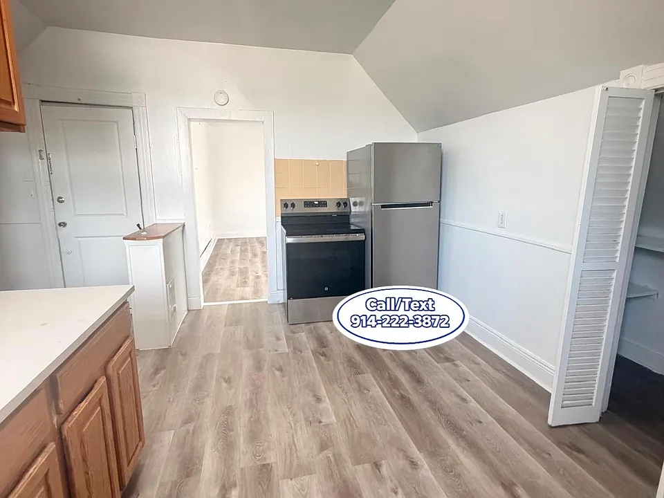 99 Buena Vista Ave #4