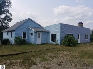 11165 N Wyman Rd, Blanchard, MI 49310