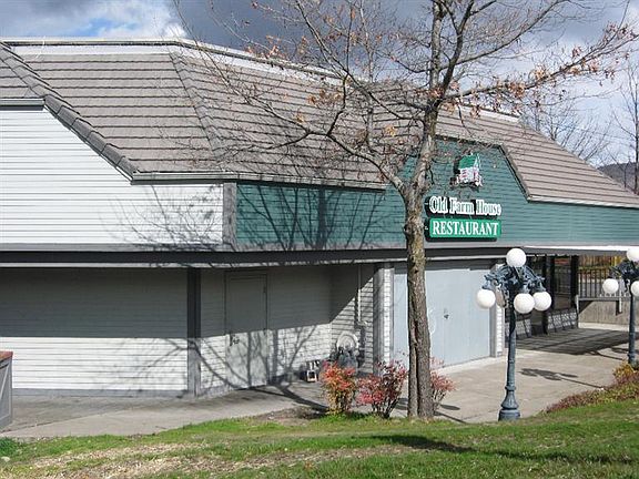 3rd image of 2345 Ashland St Ste 205