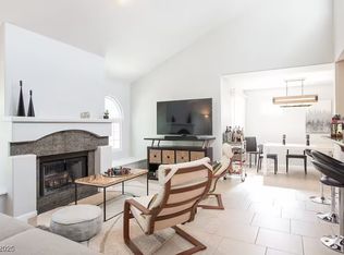 3145 E Flamingo Rd APT 2104, Las Vegas, NV 89121