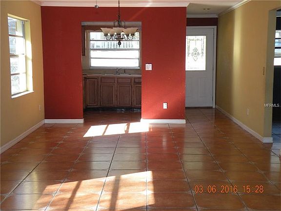 2nd image of 25844 Westmoreland St