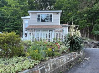 685 Jersey Ave, Greenwood Lake, NY 10925