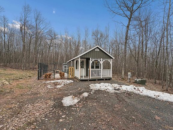 4th image of 16640 Sand Hill Rd
